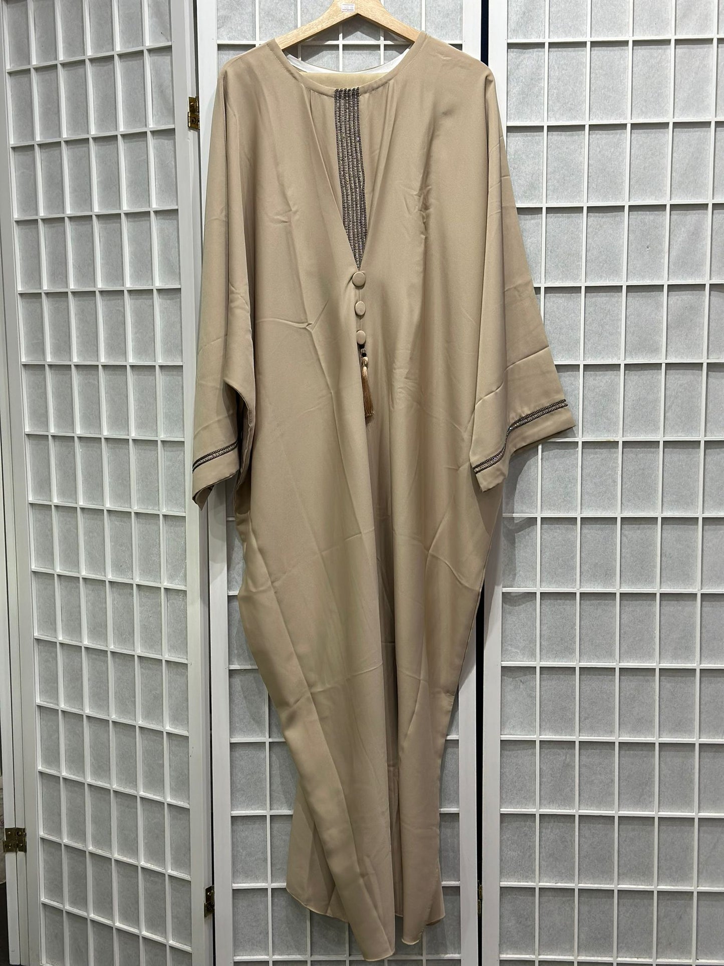 3 Buttons Baggy Abaya With Stones