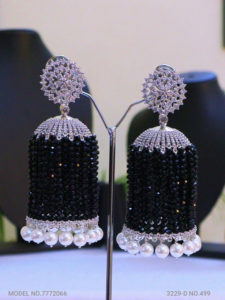 Black Pearl Earings